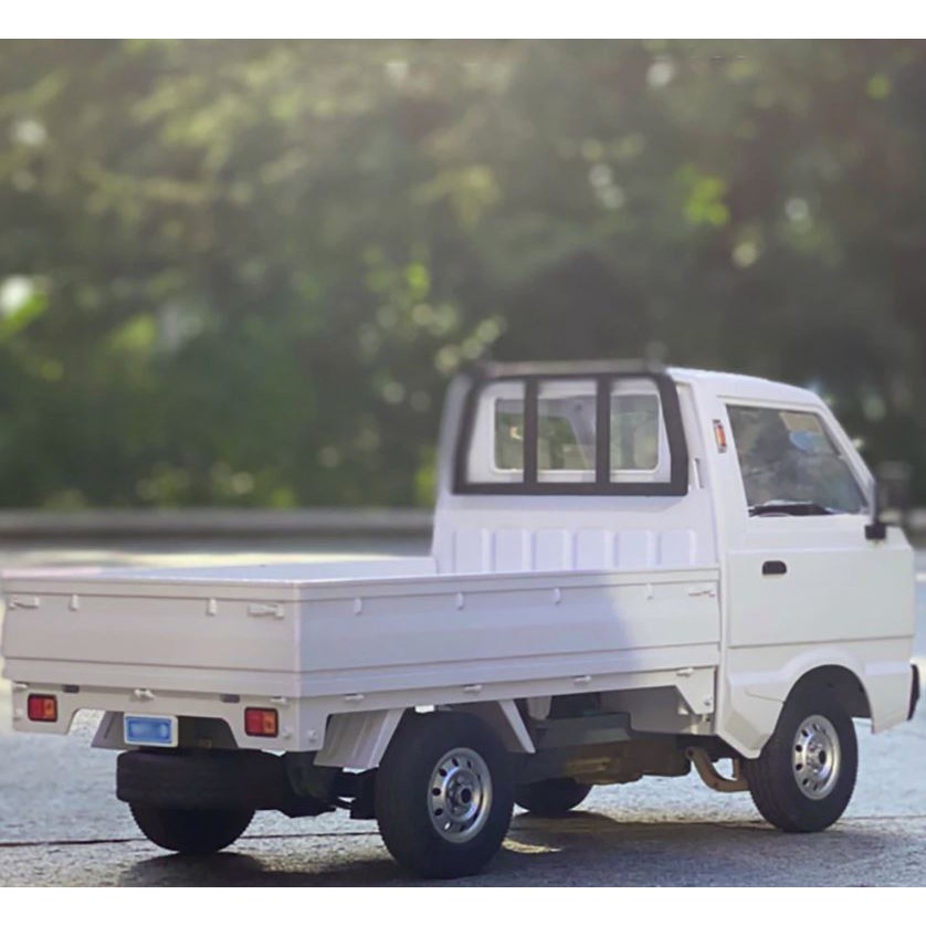 Xe công an phường điều khiển từ xa WPL D12 (17)