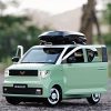 Xe mô hình điện Wuling HongGuang Mini EV tỉ lệ 124 vỏ hợp kim