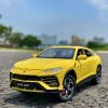 mo-hinh-sieu-xe-lamborghini-urus-ty-le-124-khung-kim-loai